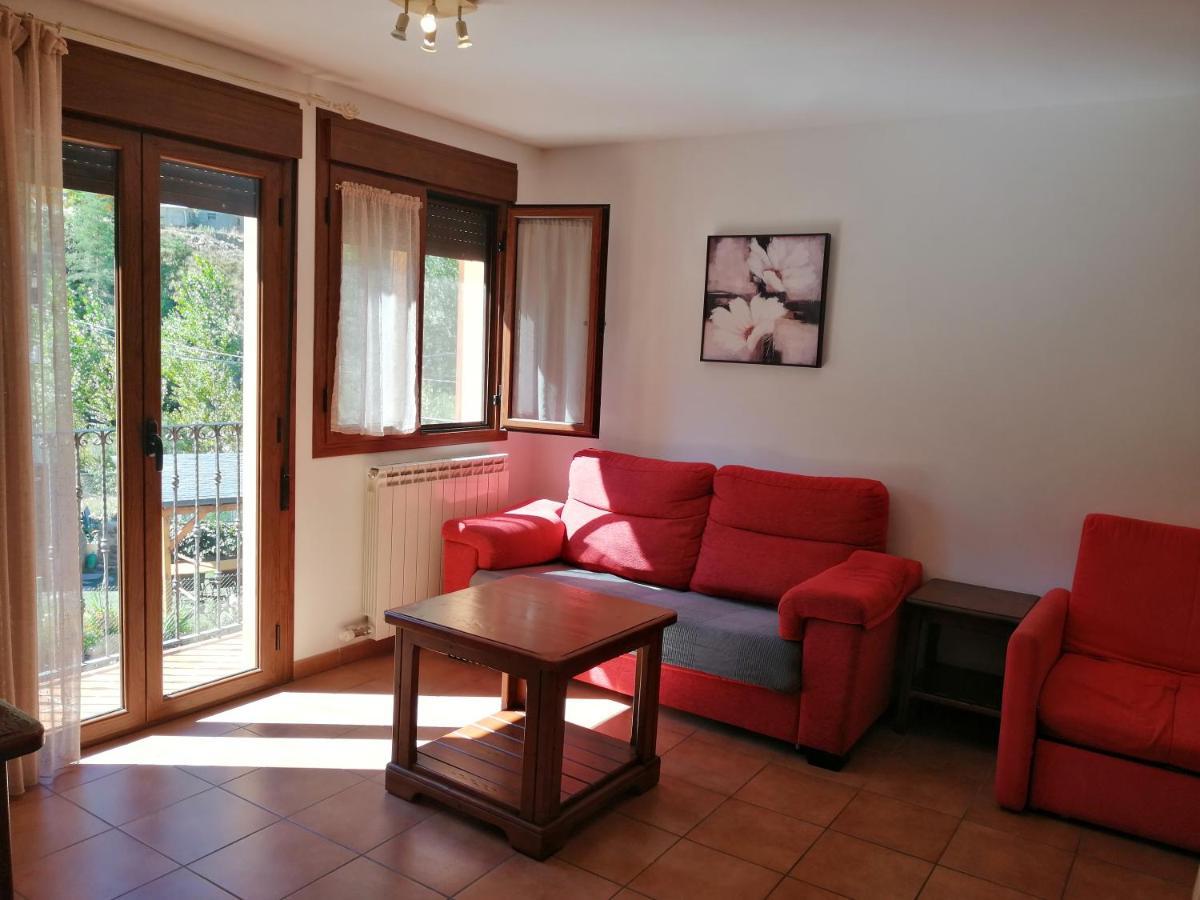 Apartamentos Mobison Salinas de Bielsa Екстер'єр фото