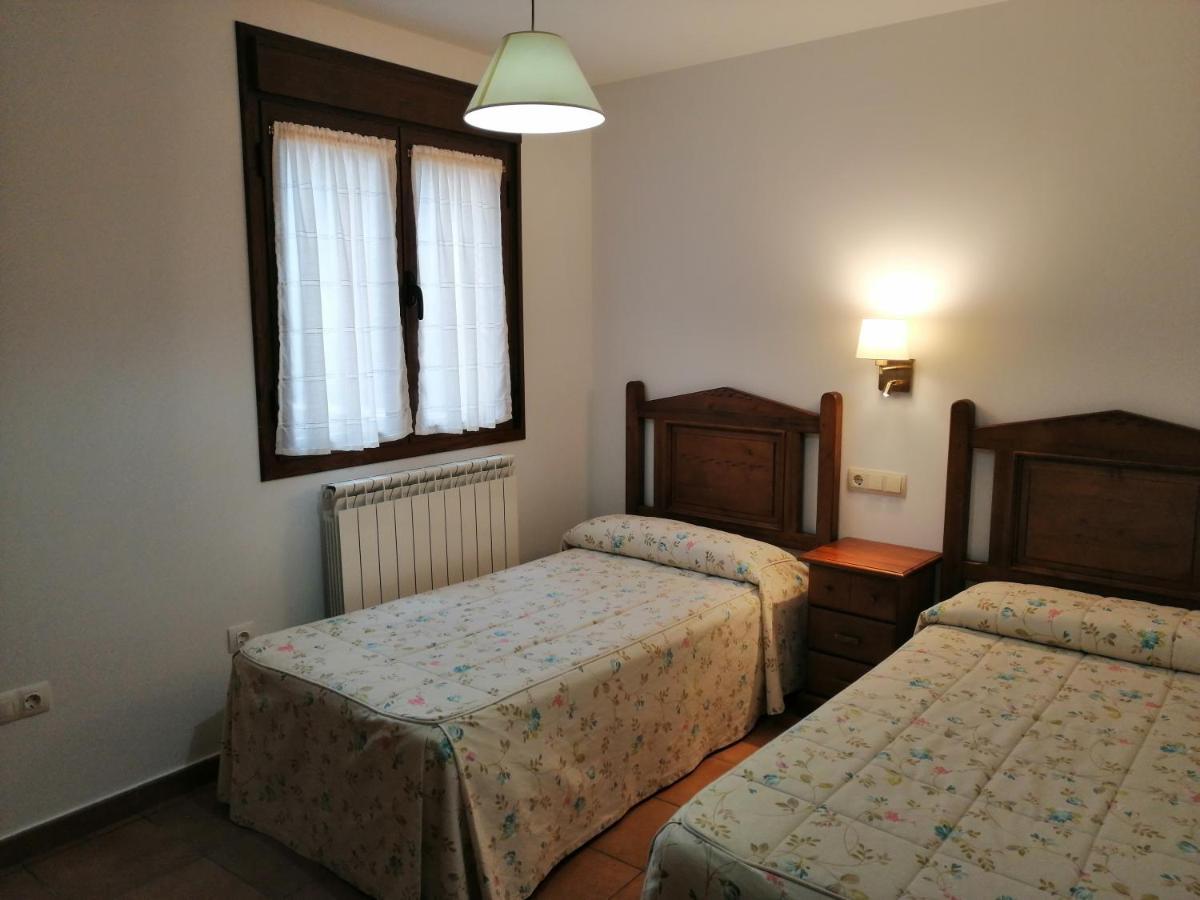 Apartamentos Mobison Salinas de Bielsa Екстер'єр фото